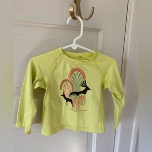 Patagonia capeline silk weight top. 6-12mo